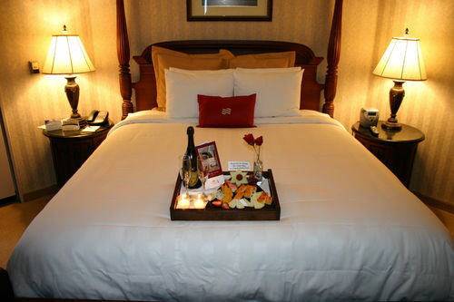 Crowne Plaza Los Angeles Harbor Hotel
